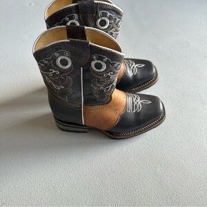 Potrillo leather kids boots